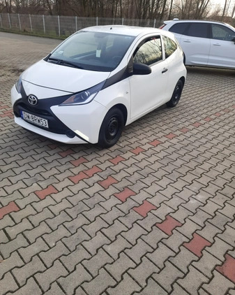 Toyota Aygo cena 26900 przebieg: 75300, rok produkcji 2016 z Wrocław małe 667